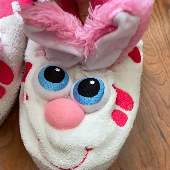 Slippers - Picture 2 of 4